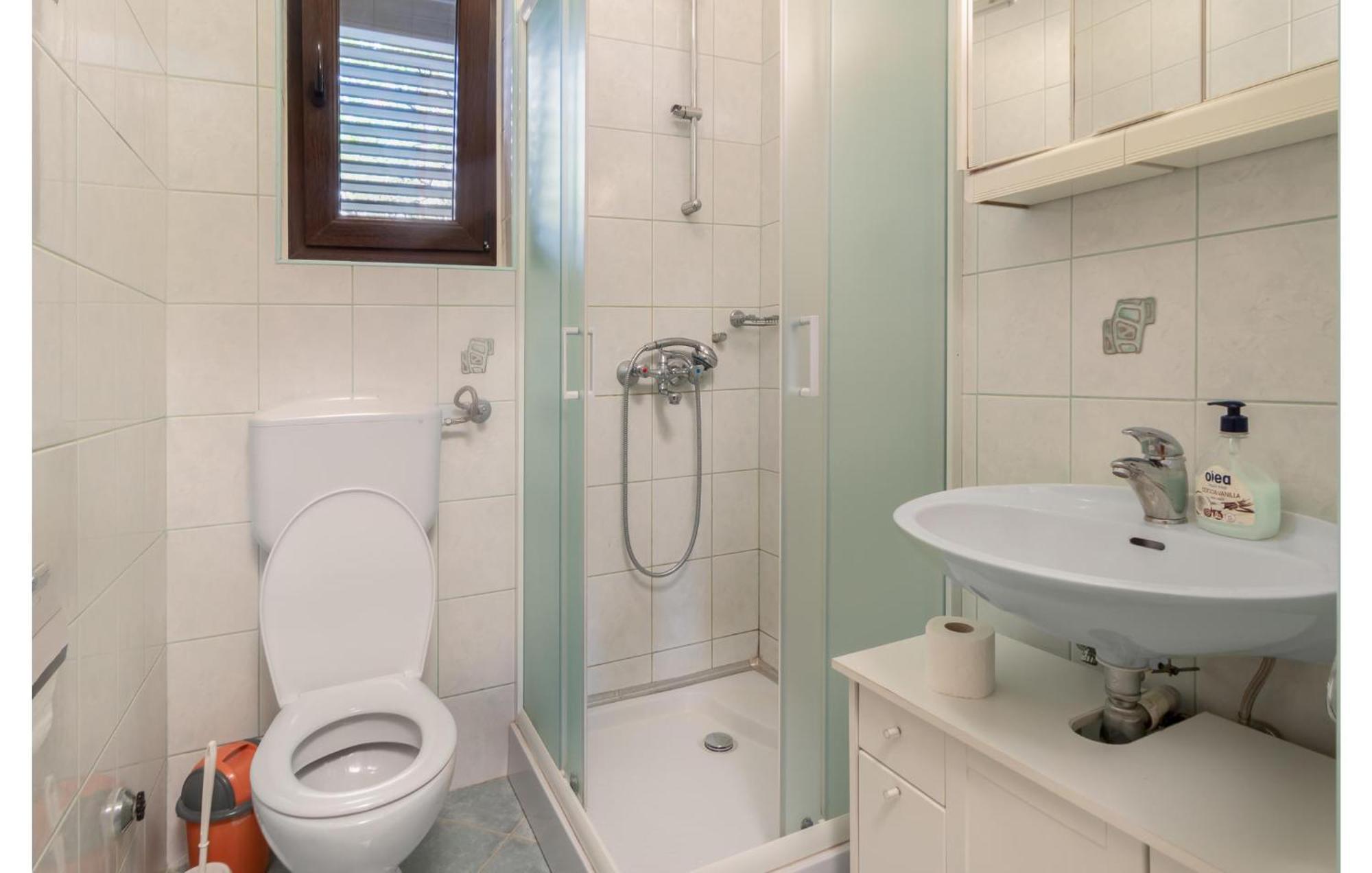 3 Bedroom Awesome Apartment In Novi Vinodolski Exterior foto